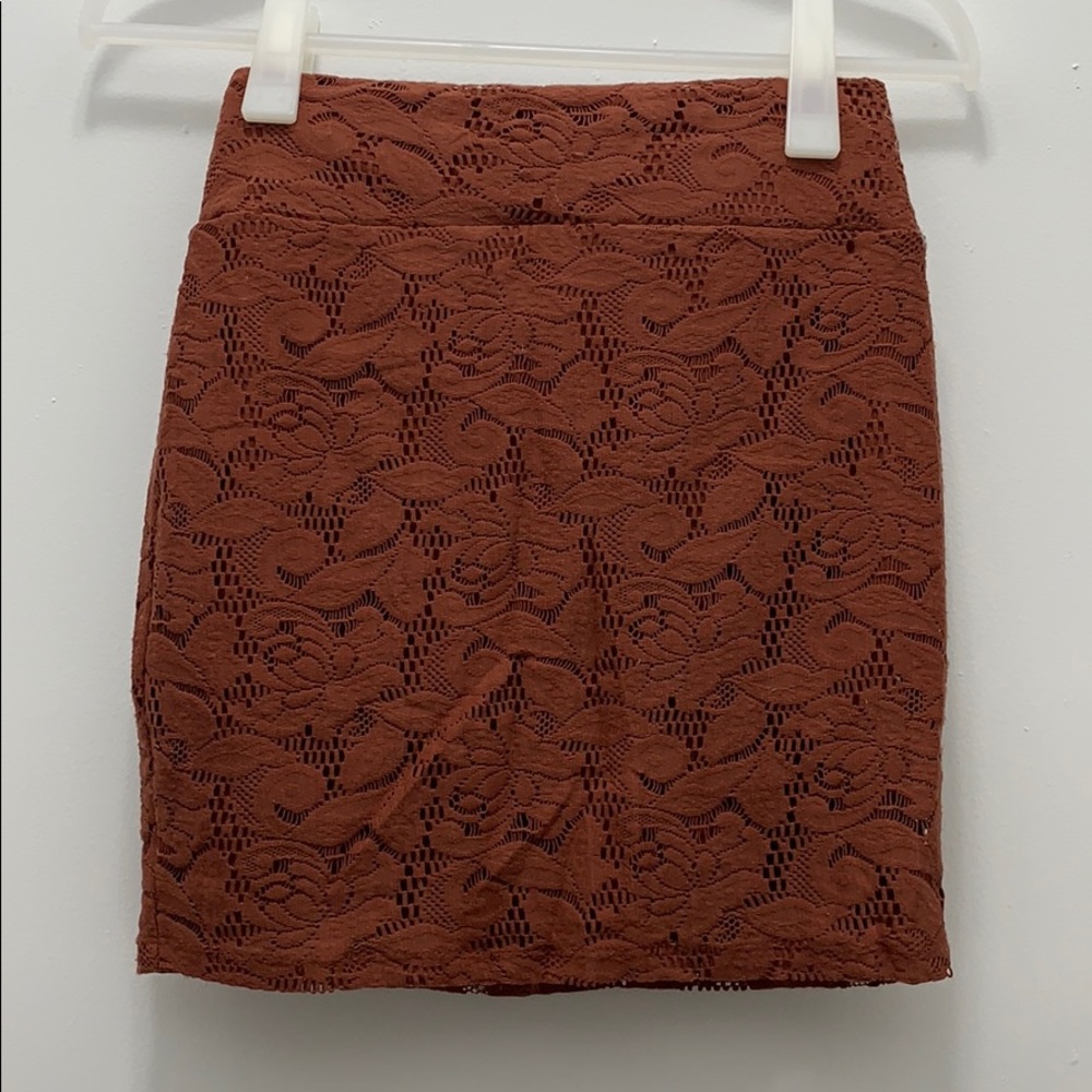 Maroon red mini skirt